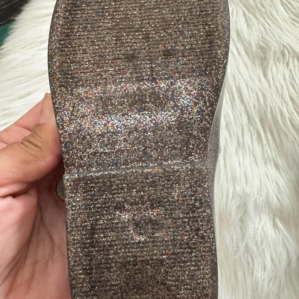 Mini Melissa good preowned